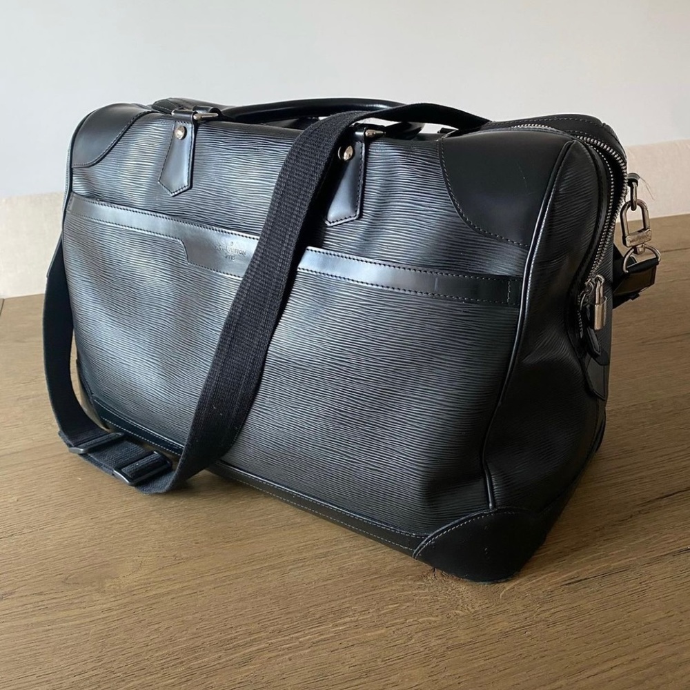 LOUIS VUITTON Bourget 50 Black Duffle Epi leather 50 travel bag! - Picture 3 of 11